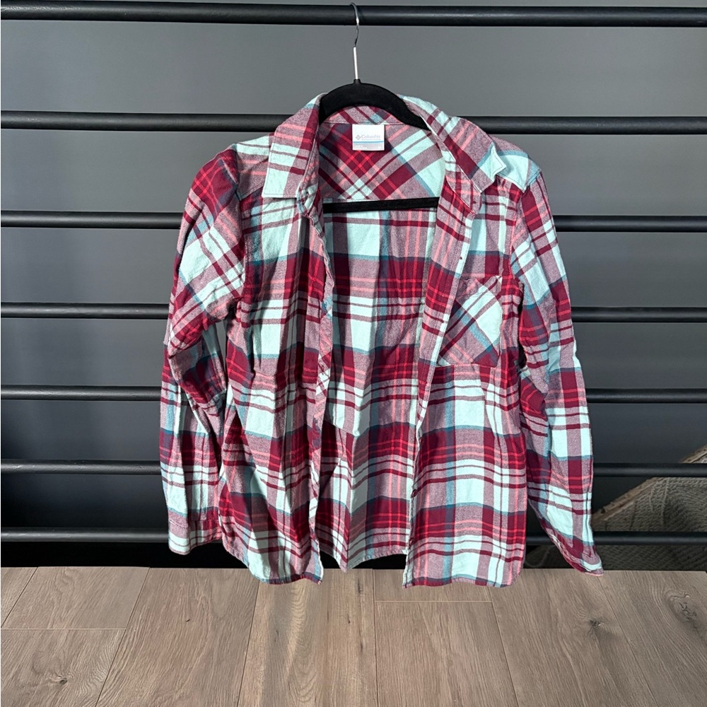 Columbia Purple and Blue Plaid Button Down Shirt